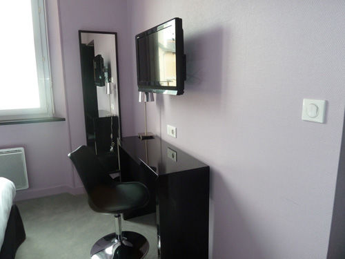 Astrid Hotel Ренн Екстер'єр фото