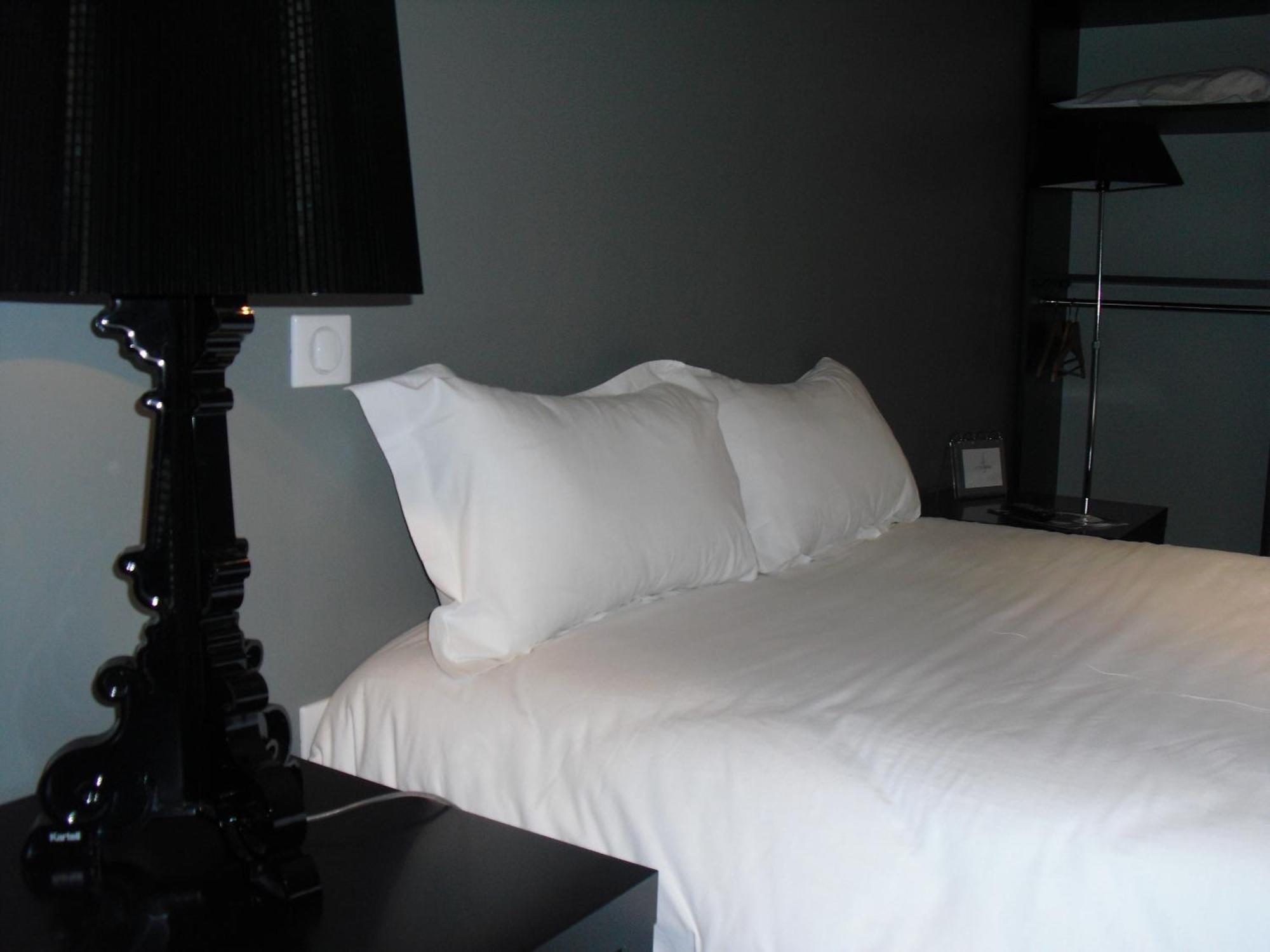 Astrid Hotel Ренн Екстер'єр фото