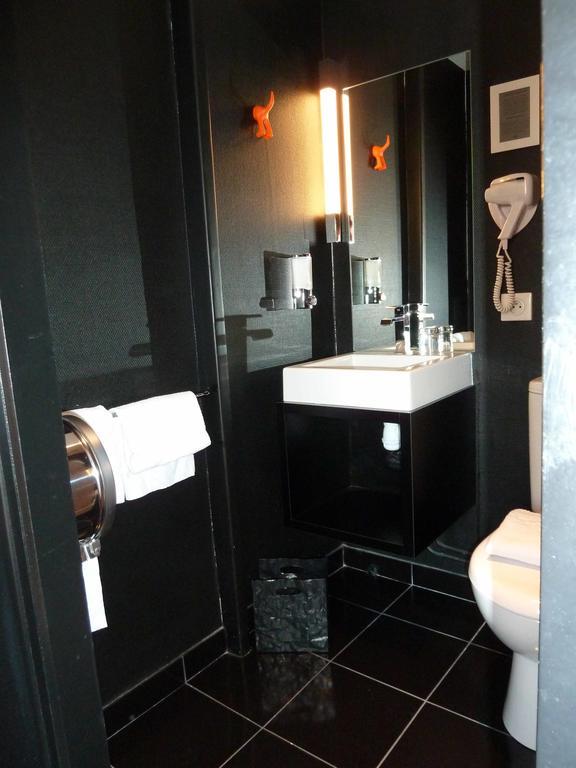 Astrid Hotel Ренн Екстер'єр фото