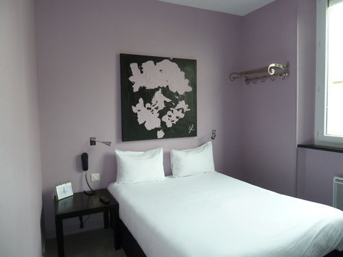 Astrid Hotel Ренн Екстер'єр фото